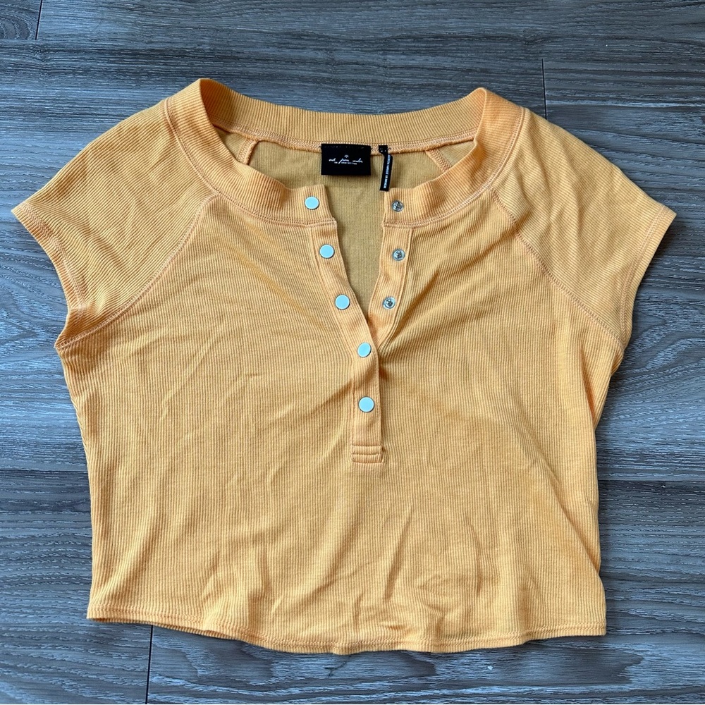 urban bright orange crop tee